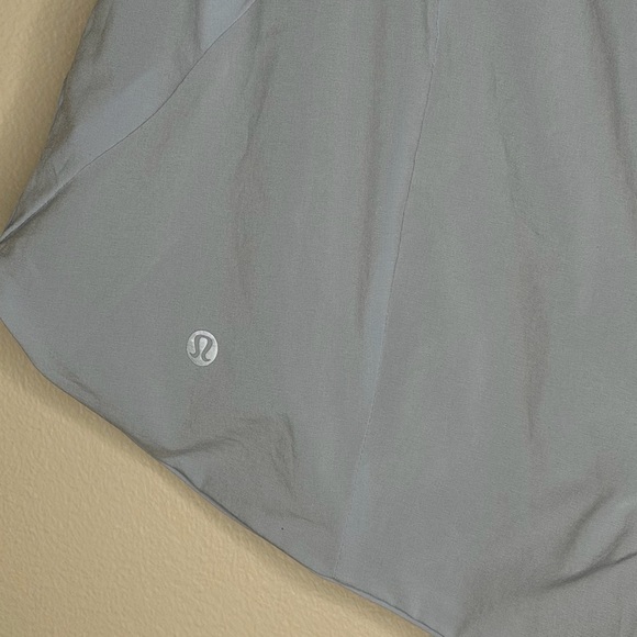 Lululemon Women’s 8 Choose a Side Short Reversible 3" Inseam Ink Blue Daydream - Picture 8 of 10